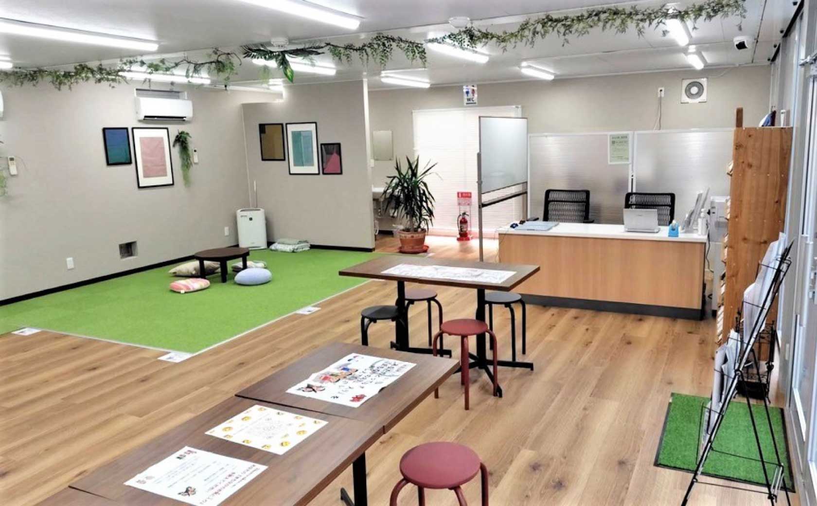案内所レイアウト